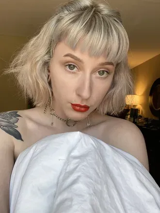 OnlyFans cuenta coffinnsexxx avatar 1