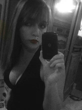OnlyFans cuenta lynnimonster header 2