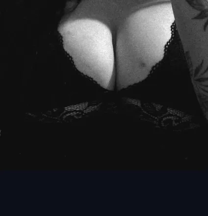 OnlyFans cuenta kristenpaws header 2