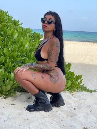 OnlyFans cuenta miaonfiree avatar 1