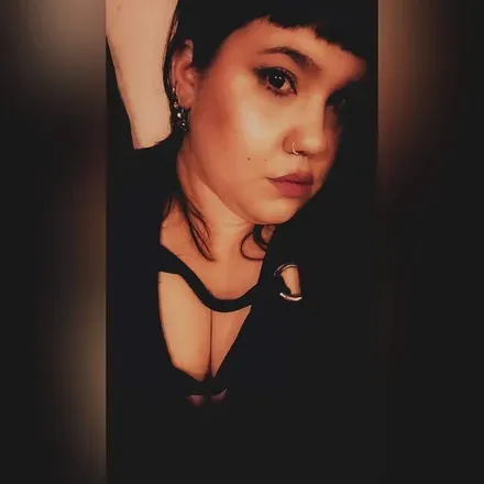 OnlyFans account  luletlive avatar 1