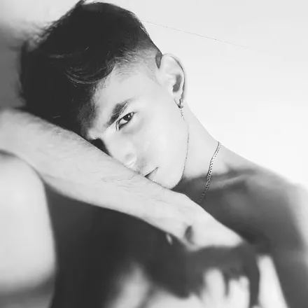 OnlyFans cuenta craveiv header 2
