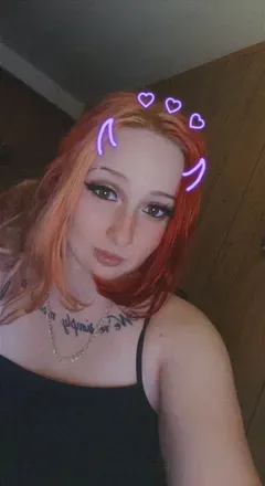 OnlyFans cuenta bby_red22 avatar 1