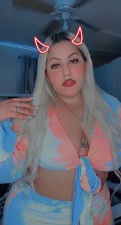 OnlyFans cuenta liss18 header 2