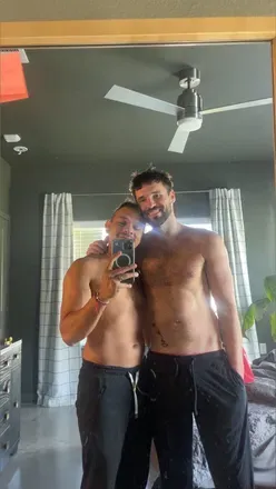 OnlyFans cuenta twodicksnoborders avatar 1