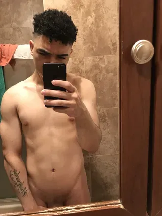 OnlyFans account  antisimp828 avatar 1