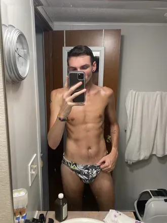 OnlyFans cuenta robert_hoegeman avatar 1