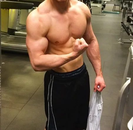 OnlyFans cuenta j2rfitness header 2