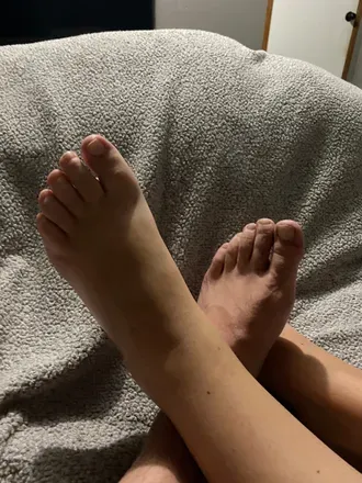 OnlyFans cuenta naughtylovetoes avatar 1
