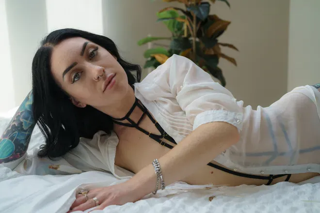 OnlyFans account  blackfoxlingerie header 2