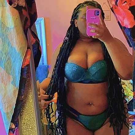 OnlyFans cuenta piscessnextdoor avatar 1