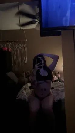 OnlyFans cuenta cocochanellll11 avatar 1