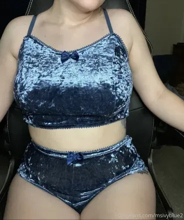 OnlyFans cuenta msivyblu2free avatar 1