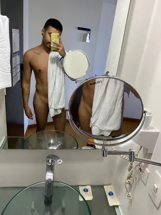 OnlyFans cuenta santiago_florez avatar 1