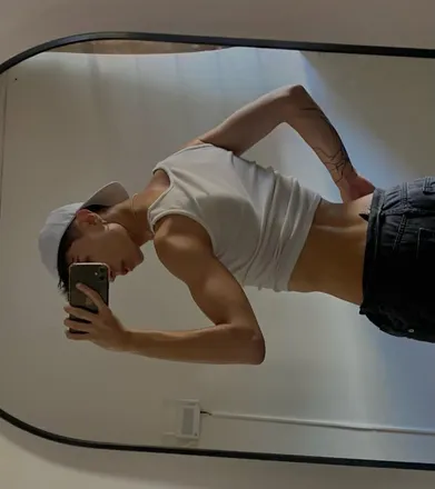 OnlyFans cuenta adrienfrancoiss header 2