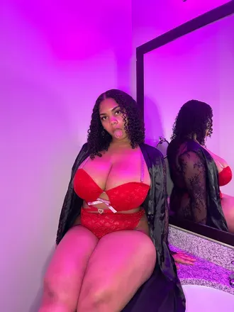 OnlyFans cuenta liveloveadaya header 2