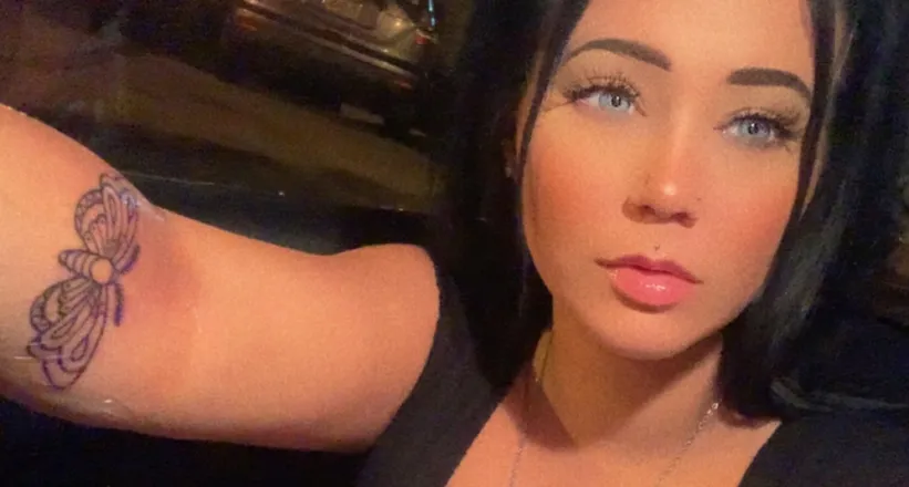 OnlyFans cuenta addie0204 header 2