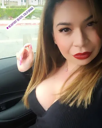 OnlyFans cuenta ellisse header 2