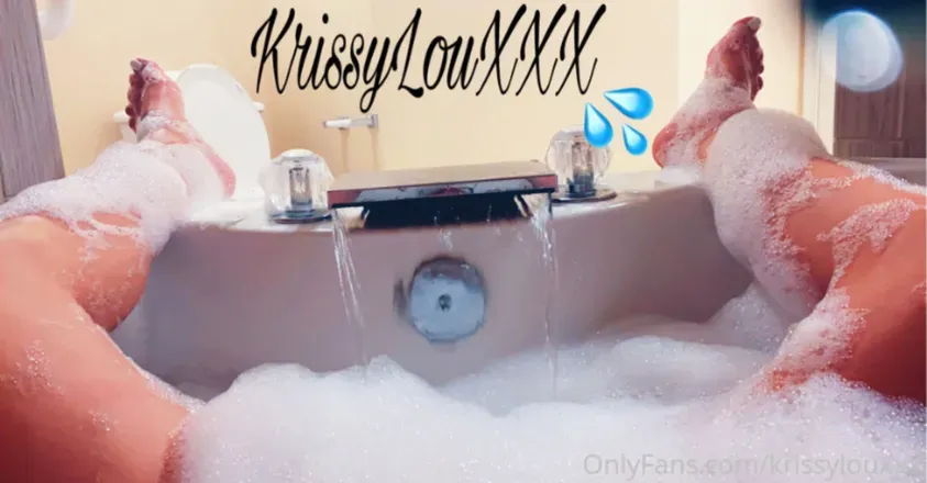 OnlyFans account  krissylouxxx header 2