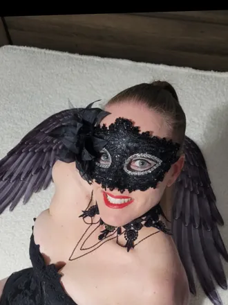 OnlyFans cuenta fallenangel1303 header 2