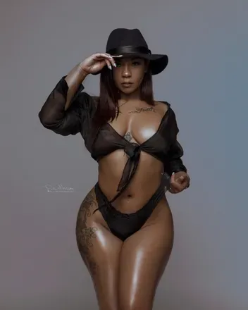 OnlyFans cuenta lillycatelaya avatar 1