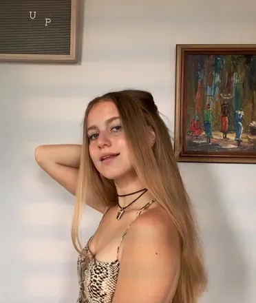 OnlyFans cuenta goddessviolet9 avatar 1