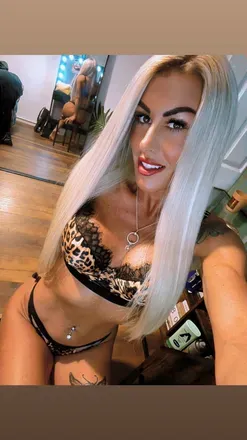 OnlyFans of fayla