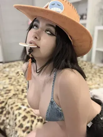OnlyFans cuenta nicole_2312 avatar 1