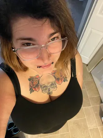 OnlyFans account  shadowwitch1692 avatar 1