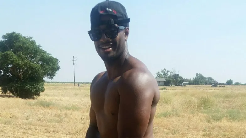 OnlyFans cuenta moneyssomethingelse header 2