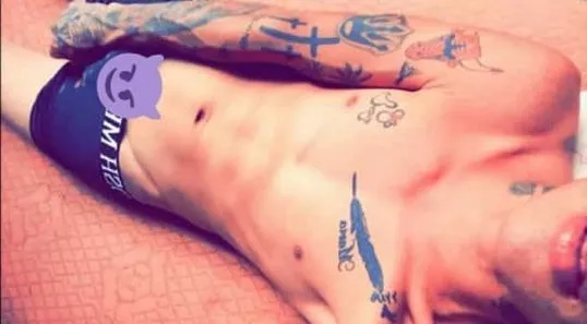 OnlyFans cuenta jenra_salvatore header 2