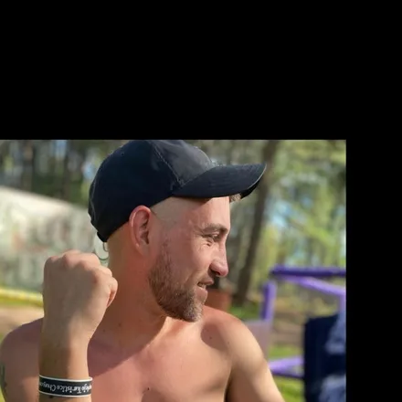 OnlyFans account  sebas1981 header 2
