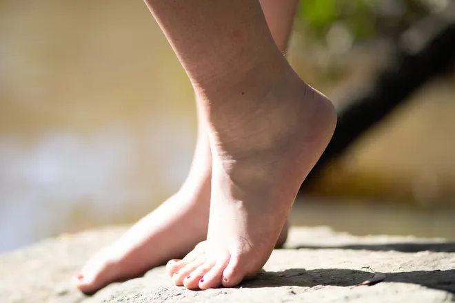 OnlyFans cuenta wanderingfeett header 2
