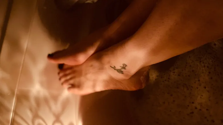 OnlyFans cuenta tastytoes1980 header 2