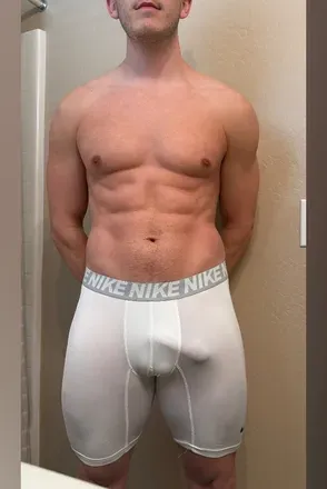 OnlyFans cuenta bwcthrowww avatar 1