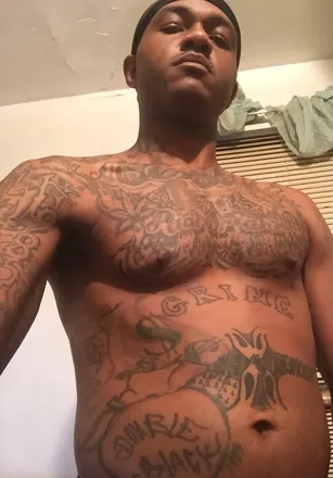 OnlyFans account  ddtroy header 2
