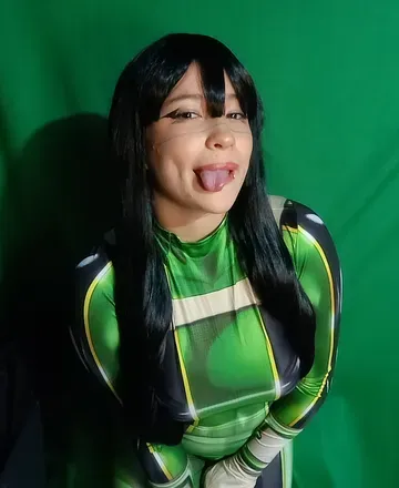 OnlyFans cuenta emilythemachine avatar 1