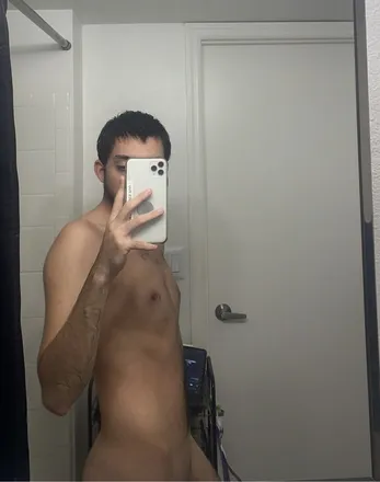 OnlyFans cuenta isaaxgg header 2