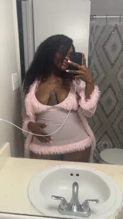 OnlyFans account  mochantass avatar 1