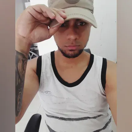 OnlyFans account  estrade avatar 1