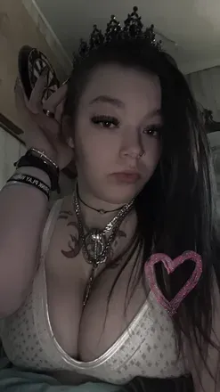 OnlyFans cuenta isisstarr22 header 2
