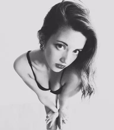 OnlyFans cuenta nicolegoddess header 2