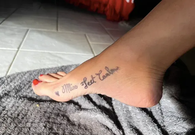 OnlyFans cuenta missfeetcarla avatar 1