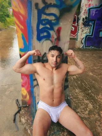OnlyFans of marty_mar