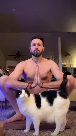 OnlyFans cuenta yogacatdude avatar 1