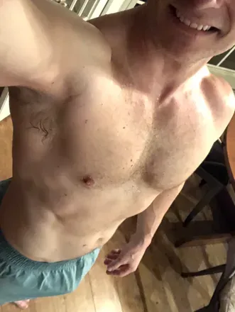 OnlyFans cuenta naughty8swinger avatar 1