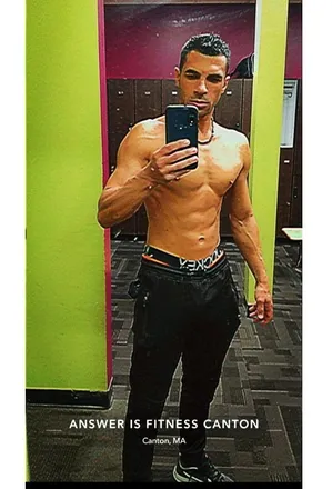 OnlyFans cuenta u49572035 header 2