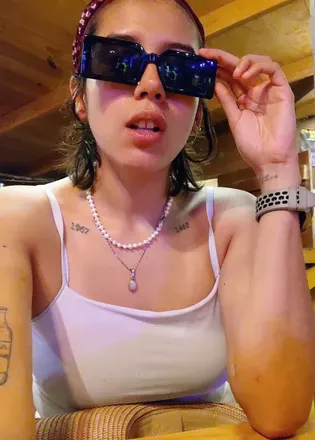 OnlyFans account  awiitadecalzonparaelcora avatar 1