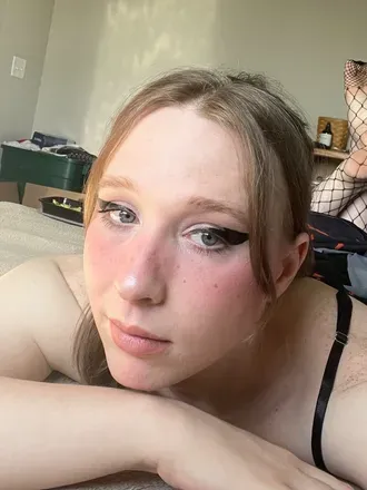 OnlyFans cuenta smokenlilypadz avatar 1