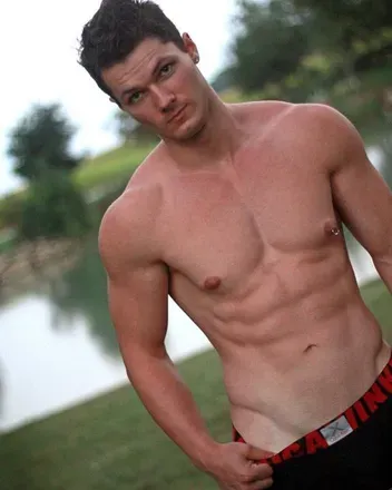 OnlyFans cuenta akaclarkkent avatar 1